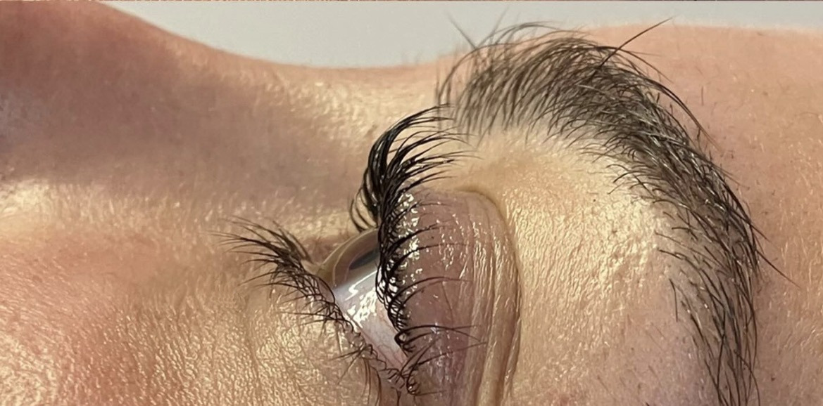 Prima e dopo laminazione ciglia